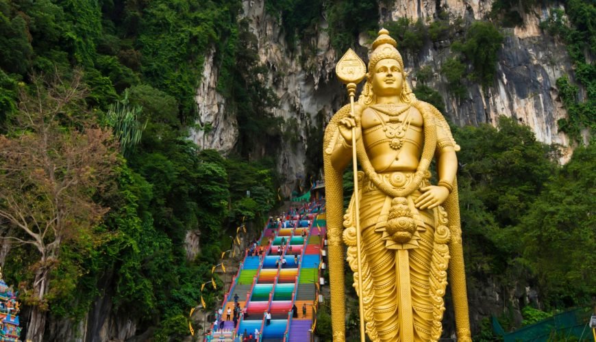 Cultural Crossroads: Experiencing Malaysia’s Diversity with Respect