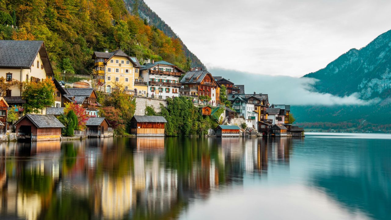 Austria vs Switzerland — Which Side of the Alps Is Right for You?