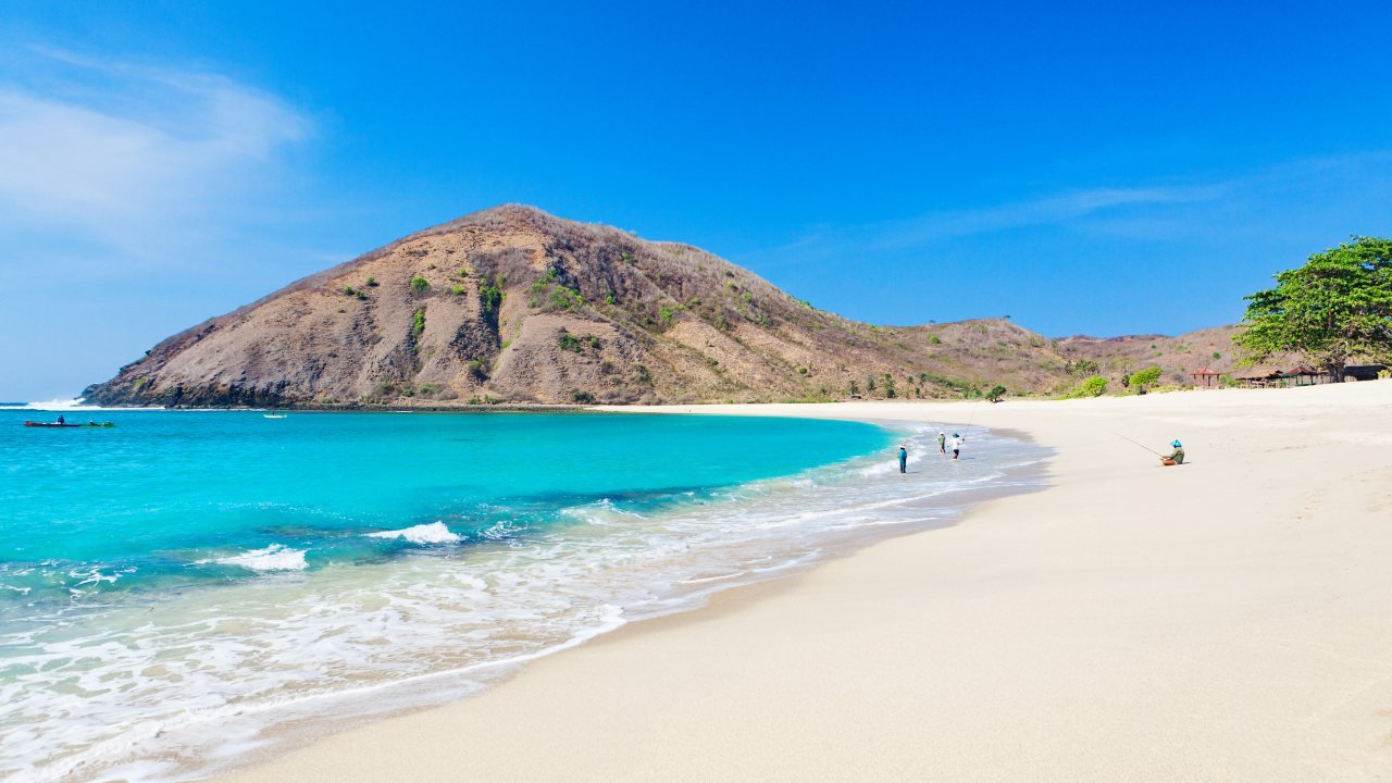 Lombok: Where Beaches Whisper and Mountains Call