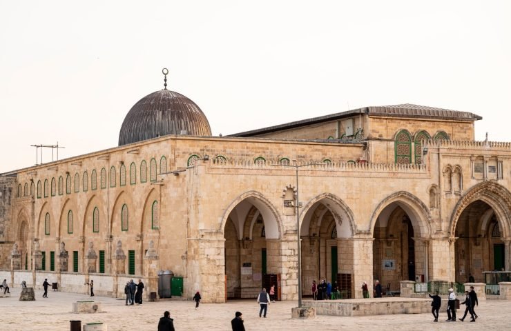 Beyond the Burj — Experiencing Dubai Like a Local