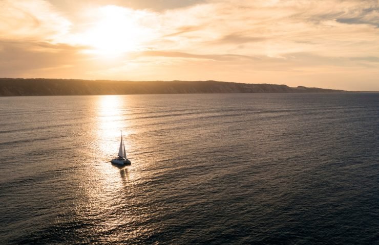 Sundowners & Sunsets — Seychelles at Golden Hour