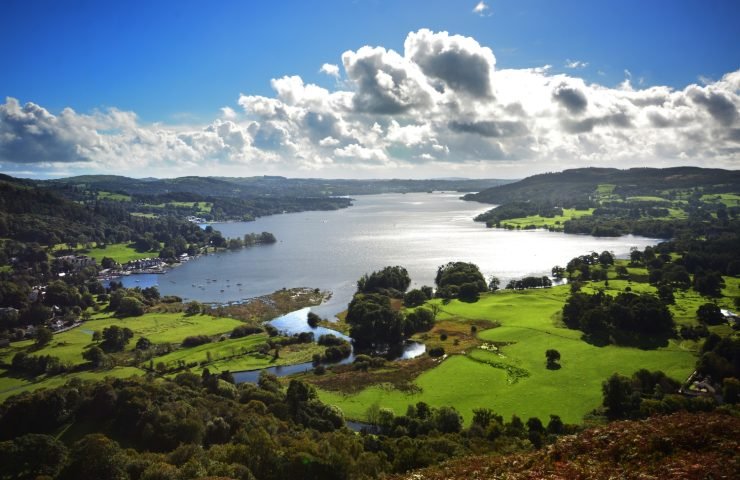 Beyond the Cities: Countryside Escapes & Storybook Villages in the UK