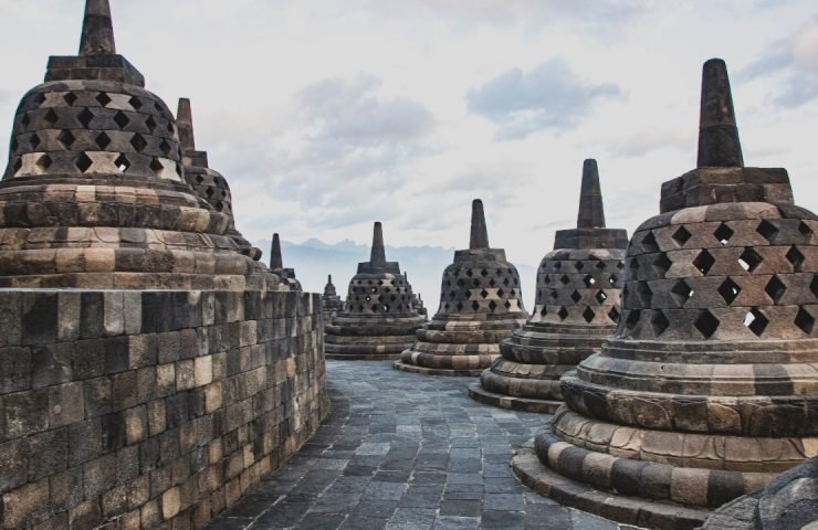 Sacred Temples, Shadow Puppets & Royal Recipes: A Cultural Immersion in Yogyakarta