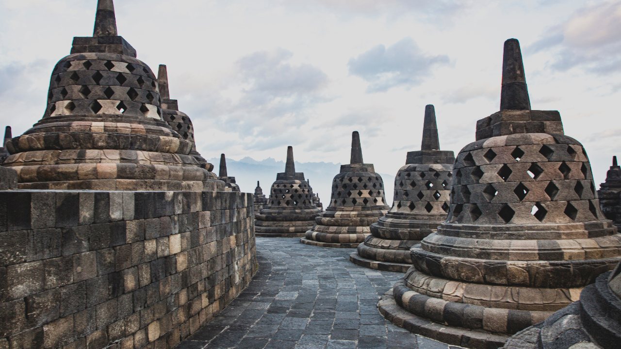 Sacred Temples, Shadow Puppets & Royal Recipes: A Cultural Immersion in Yogyakarta